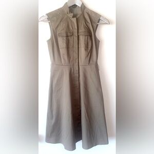 ANN TAYLOR SLEEVELESS BUTTON DOWN SOLID OLIVE DRESS SZ 00P POCKETS COTTON BLEND